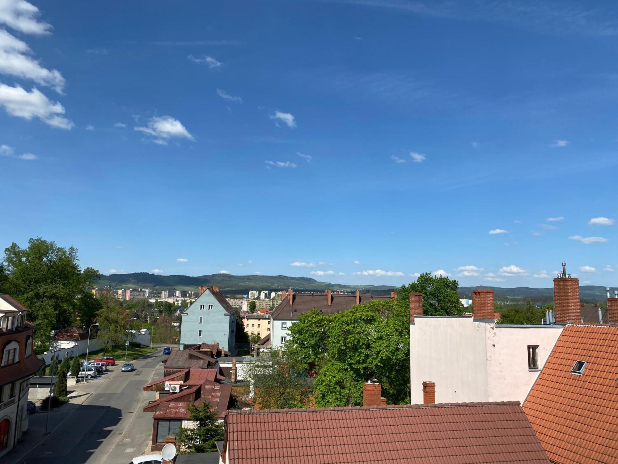 Apartament Bialy Еленя-Гура Экстерьер фото